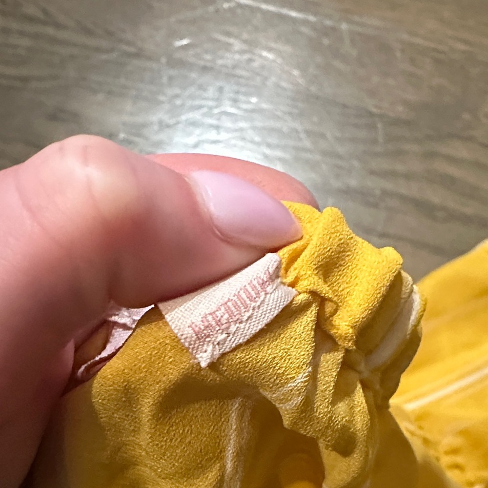 NWT! Yellow Off-Shoulder Tie-Front Top - Picture 5 of 6